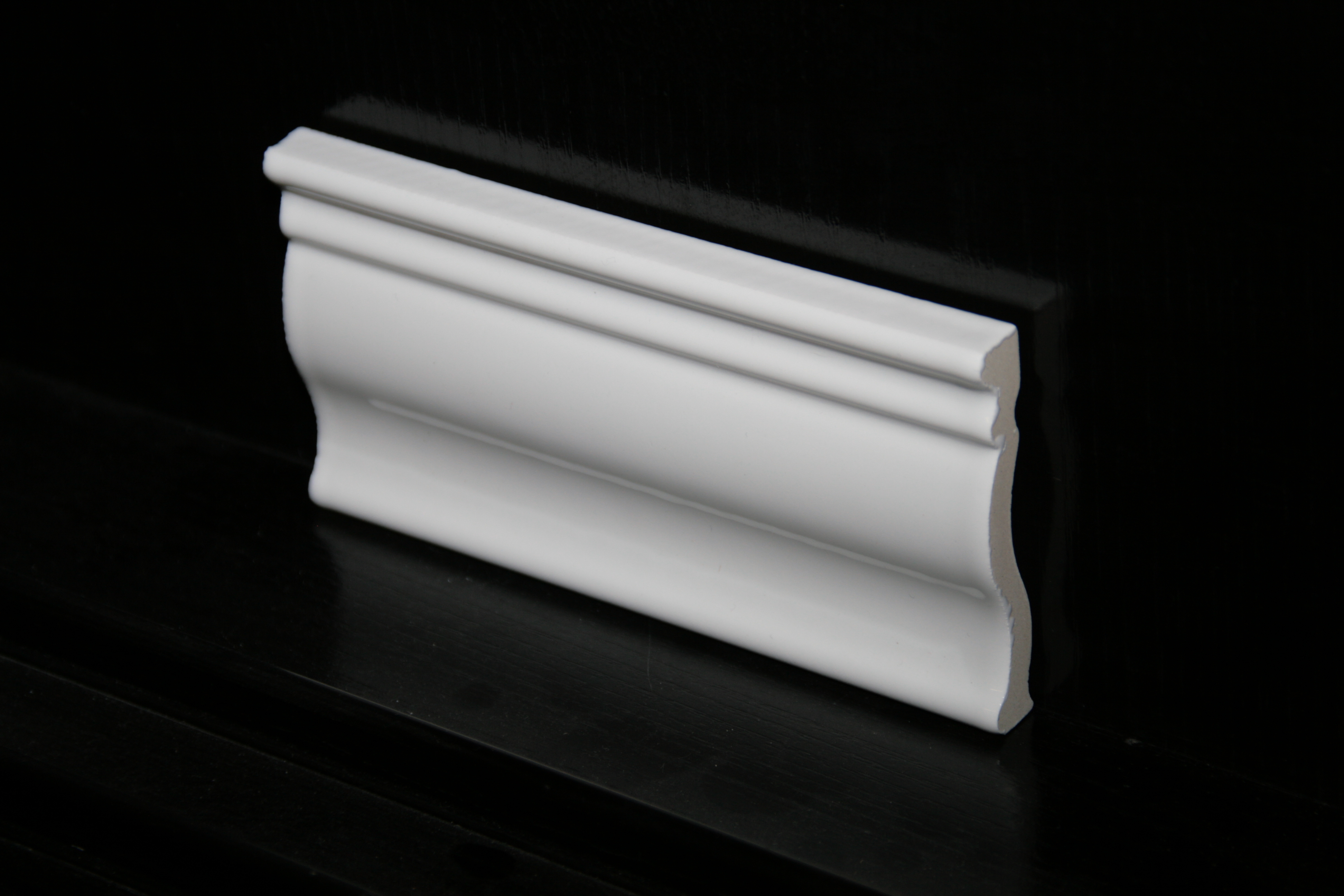 bradley styled shape accent liner